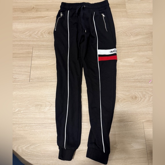 Maniere De Voir joggers - Picture 1 of 2